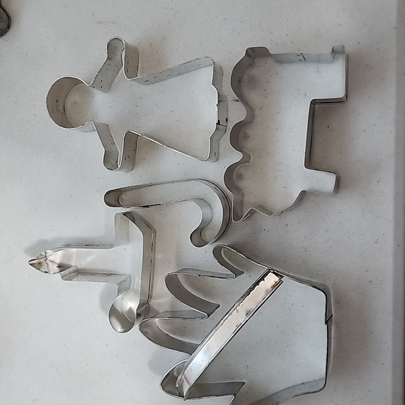 Source Unknown Silver Cookie Cutter Set - Picture 5 of 6